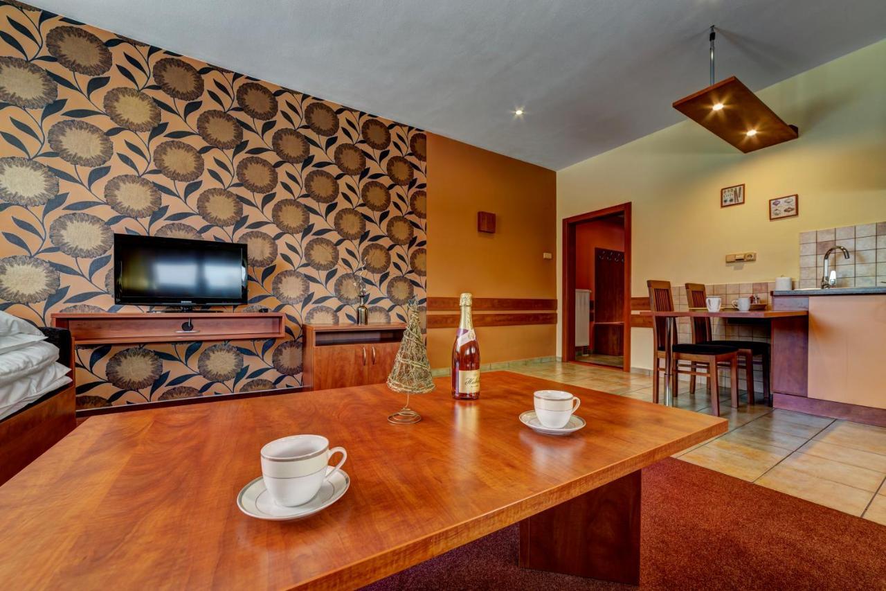Apartmanovy Dom Slniecko Žiar Exterior foto