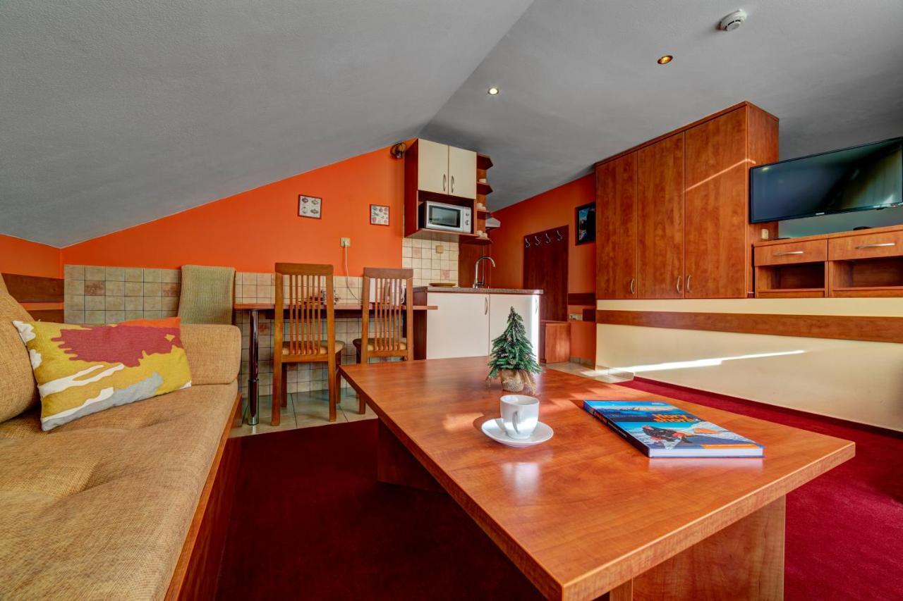 Apartmanovy Dom Slniecko Žiar Exterior foto