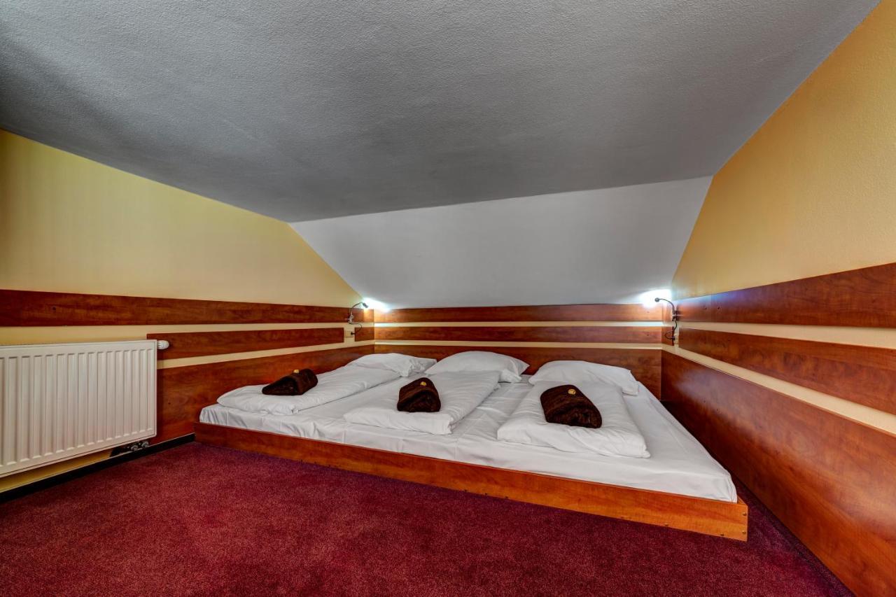 Apartmanovy Dom Slniecko Žiar Exterior foto