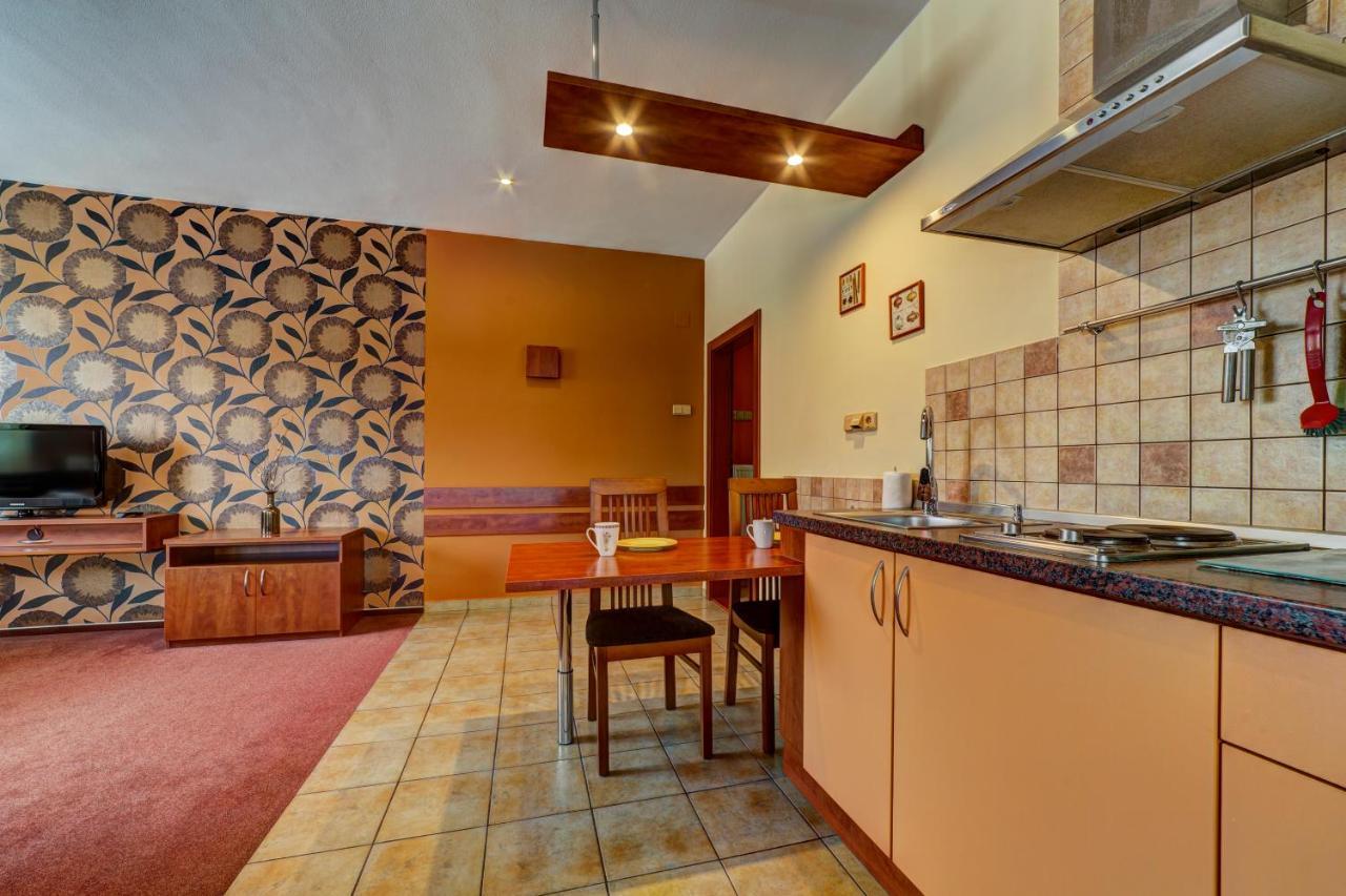 Apartmanovy Dom Slniecko Žiar Exterior foto