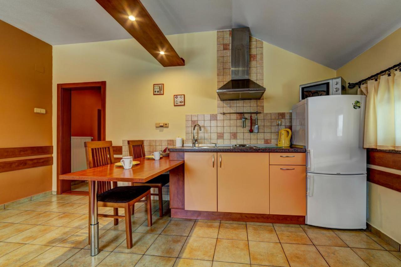 Apartmanovy Dom Slniecko Žiar Exterior foto
